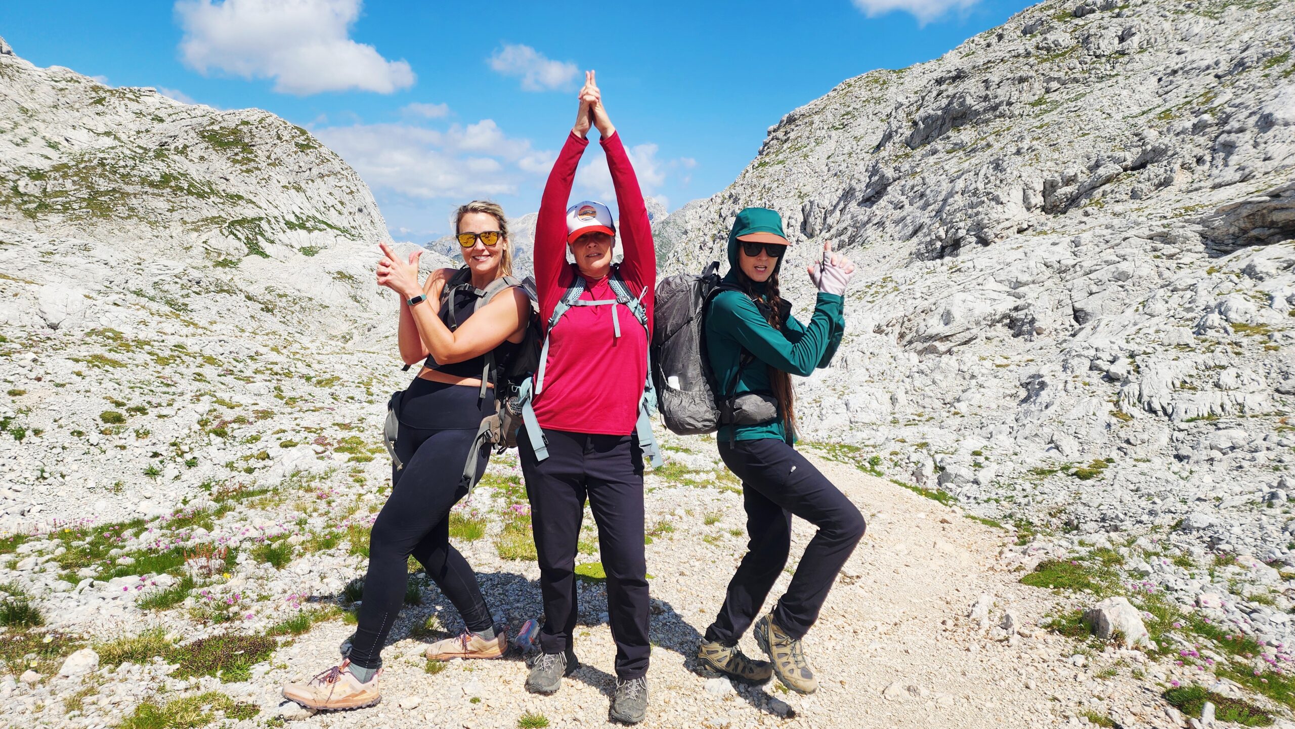 The Ultimate Gift Guide for Adventurous Women (50+ Ideas for Every Budget & Style)