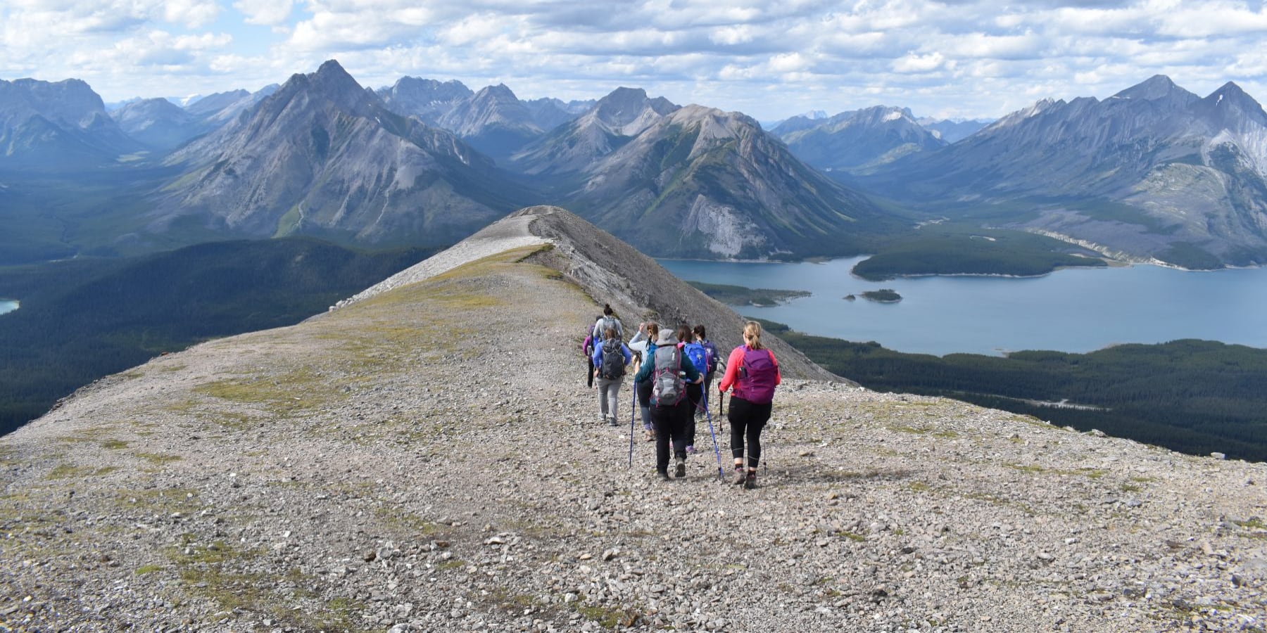 Trekking In The Canadian Rockies - 7 Amazing Multi-Day Backpacking  Adventures!