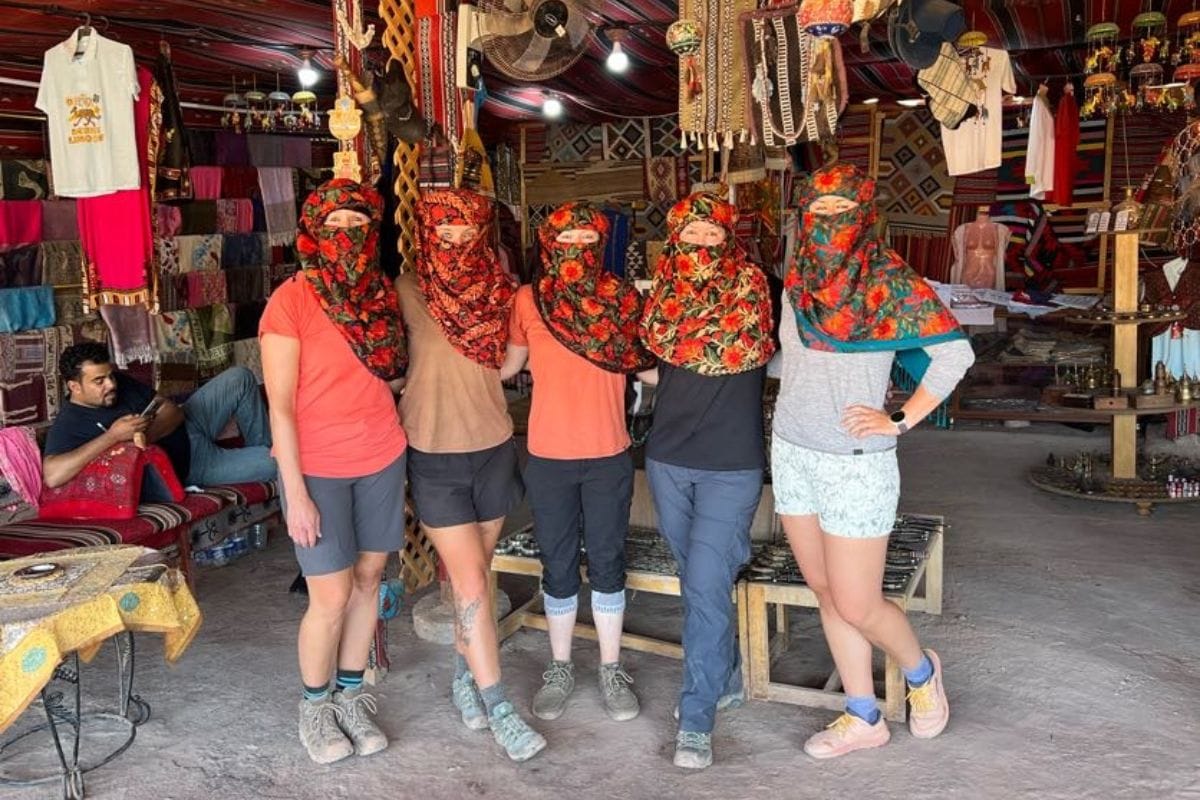 women in jordan wearing head scarves