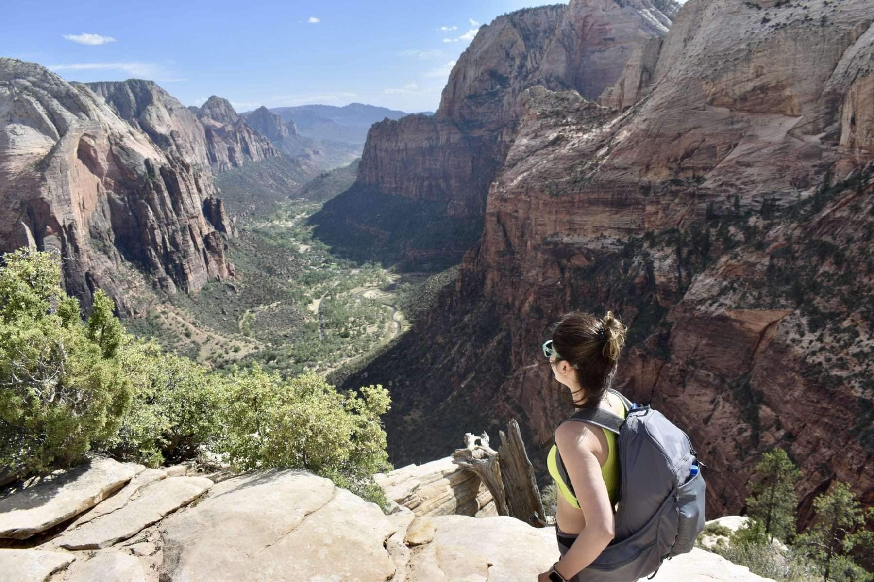 11 Tips for Safely Hiking Alone as a Woman